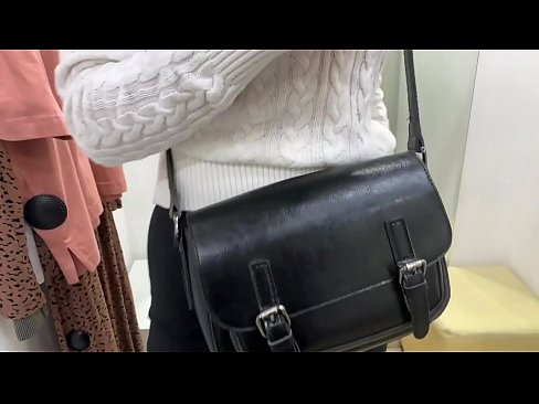 ❤️ Nyilvános maszturbáció a fiatal szuka FeralBerry egy dildóval a próbafülkében ❌ Anal videó at hu.superpornpics.ru ❌️